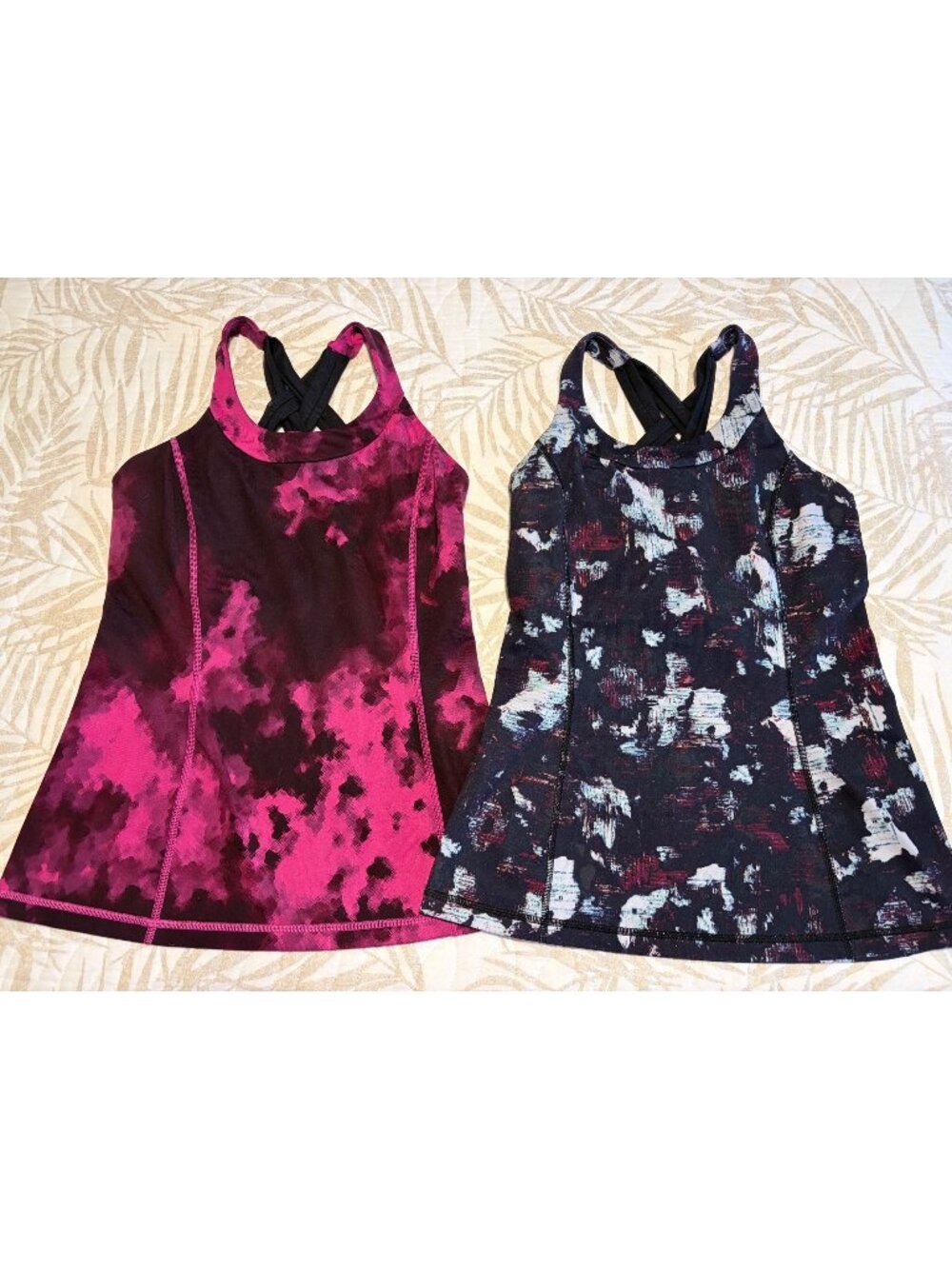Lot of 2 Lululemon Women’s Racerback Tank Tops Bundle Pink & Black Abstract Prin